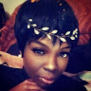 Meet your Posher, Aja